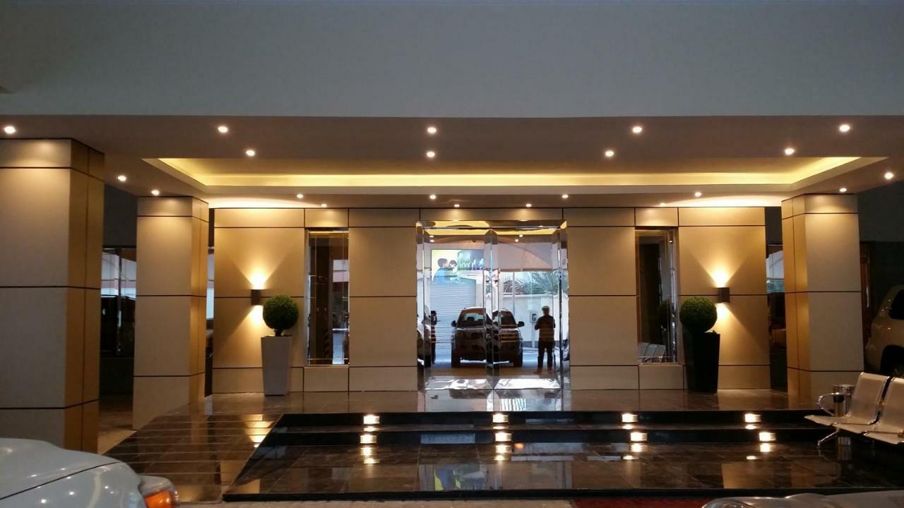 Ruru Tower Aparthotel Μανάμα Εξωτερικό φωτογραφία